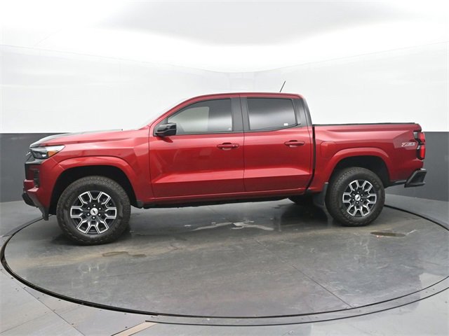 Certified 2024 Chevrolet Colorado Z71 w/ Advanced Trailering Package image 2