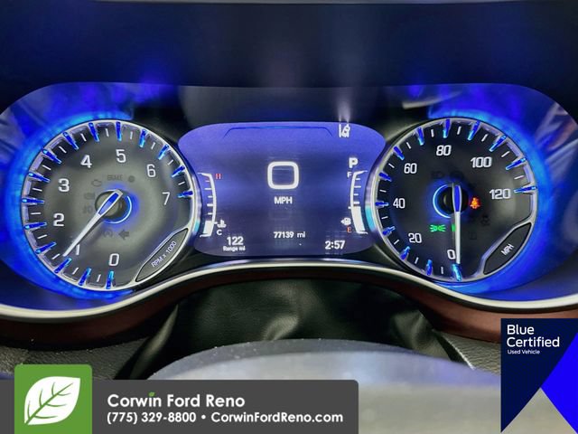 Used 2017 Chrysler Pacifica Limited FWD image 16