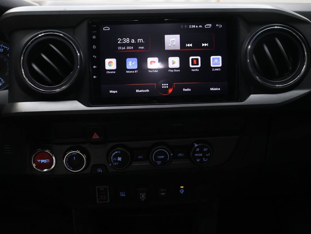 Used 2019 Toyota Tacoma TRD Sport image 20