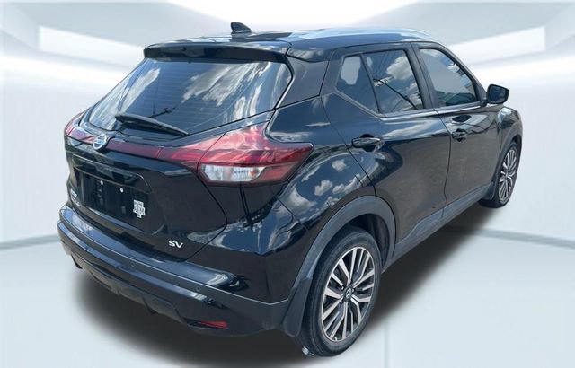 Used 2021 Nissan Kicks SV FWD image 6