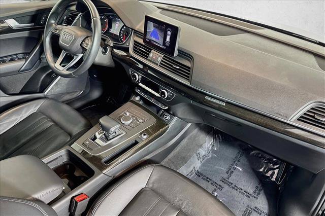 Used 2020 Audi Q5 2.0T Premium w/ Convenience Package AWD/4WD image 27