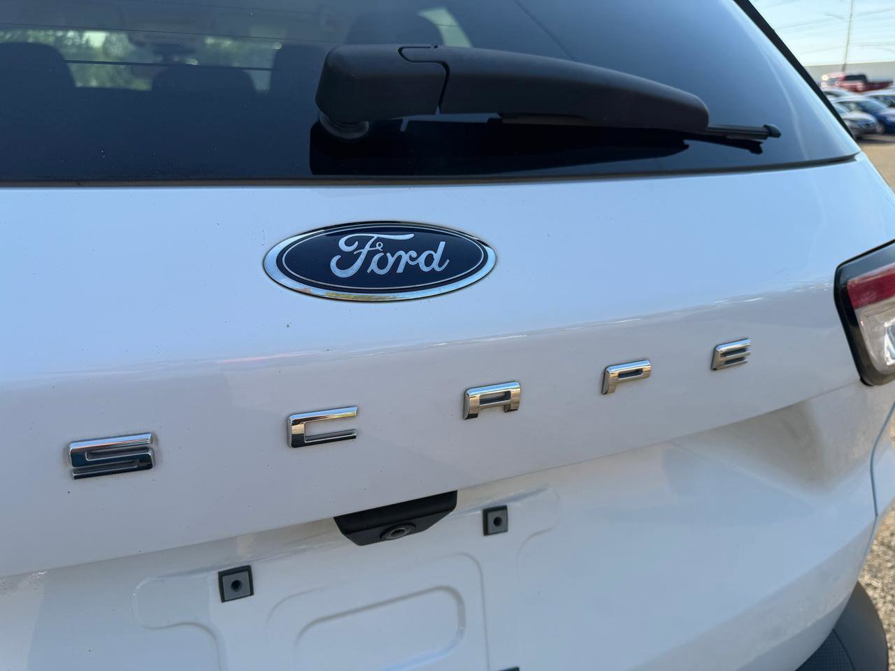 Used 2021 Ford Escape SE FWD image 12