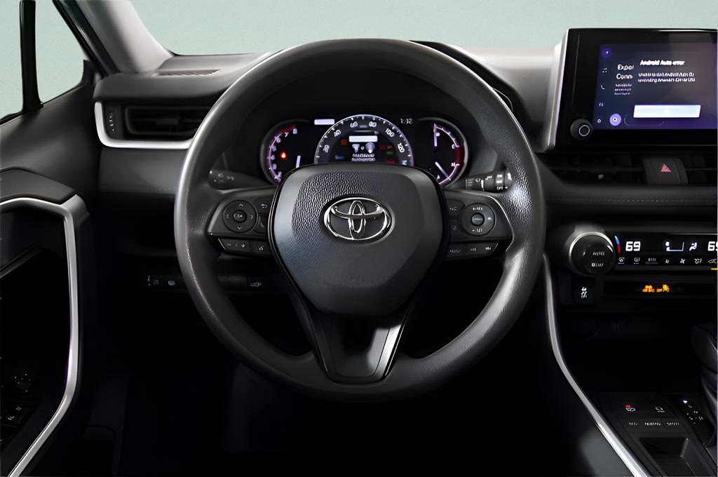 Used 2023 Toyota RAV4 XLE w/ Convenience Package image 15