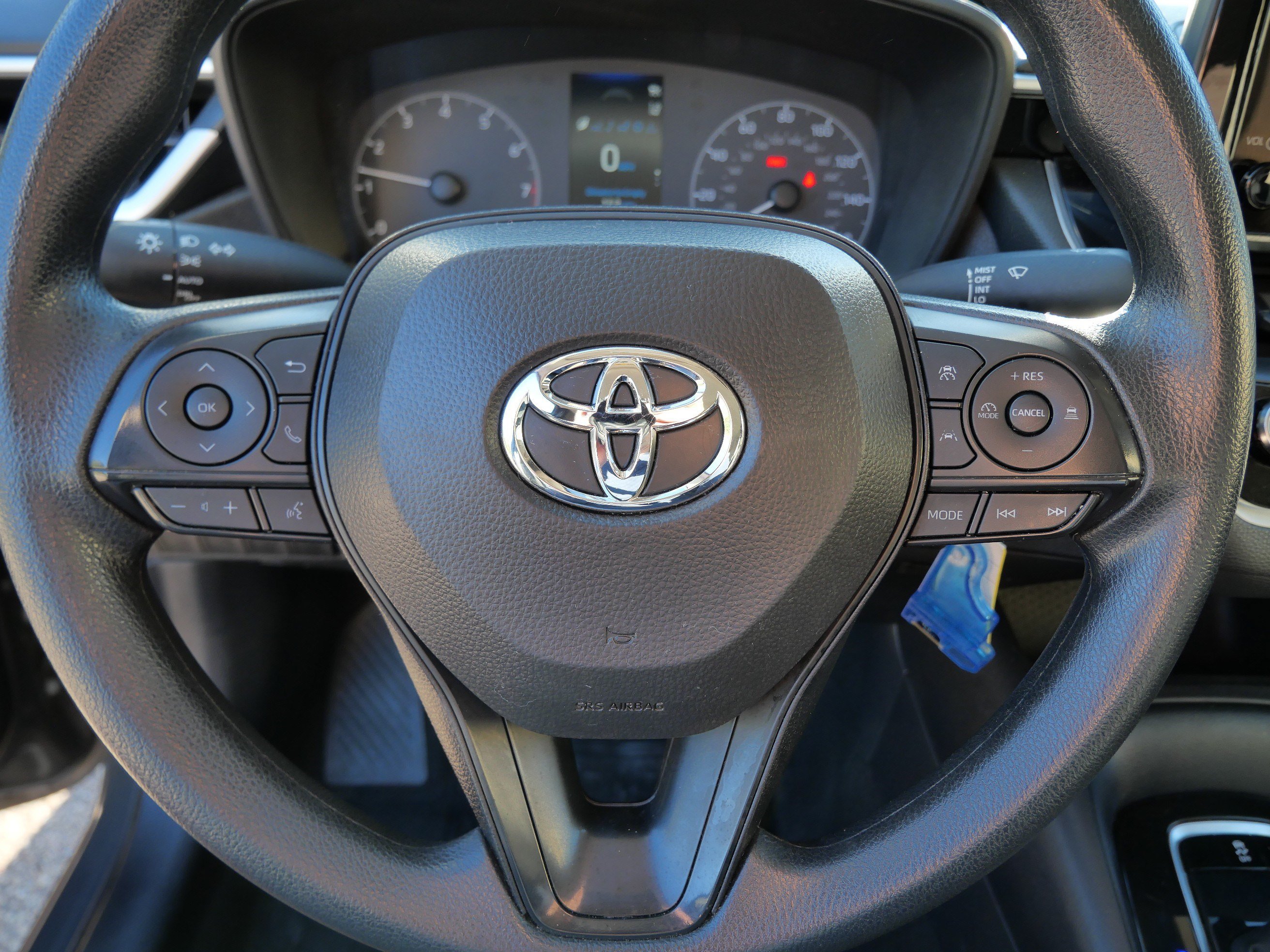 Certified 2025 Toyota Corolla LE FWD image 26