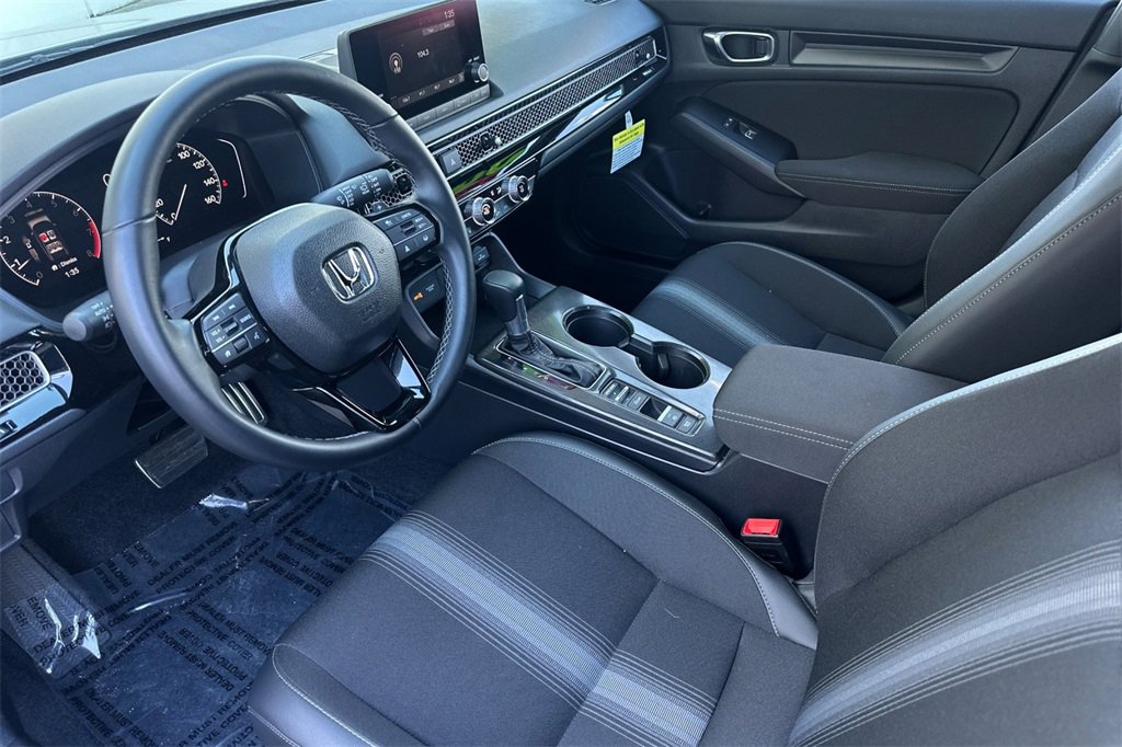 Used 2025 Honda Civic Sport image 8