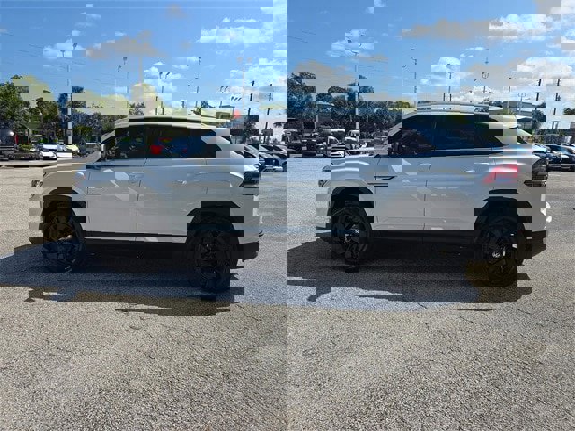 New 2026 Volkswagen Atlas Cross Sport SE image 7