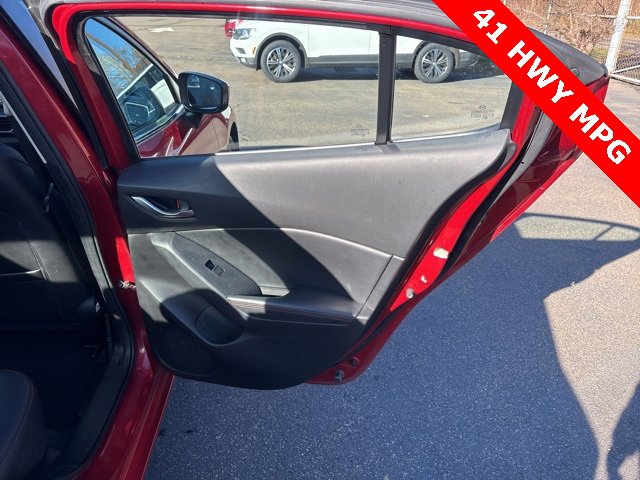 Used 2014 MAZDA MAZDA3 i Grand Touring image 9