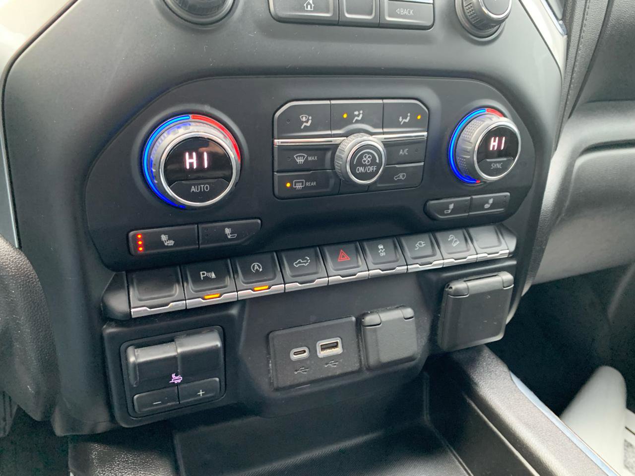 Used 2021 Chevrolet Silverado 1500 LT Trail Boss w/ Convenience Package II image 22