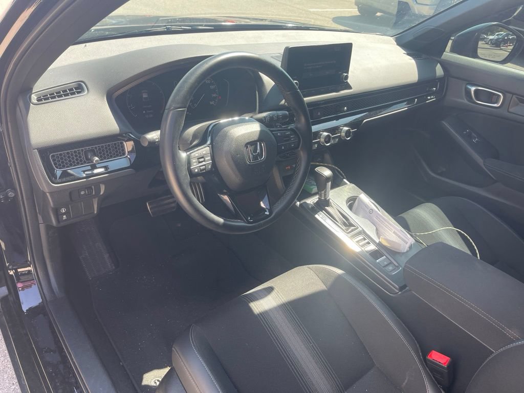 Used 2023 Honda Civic Sport image 25