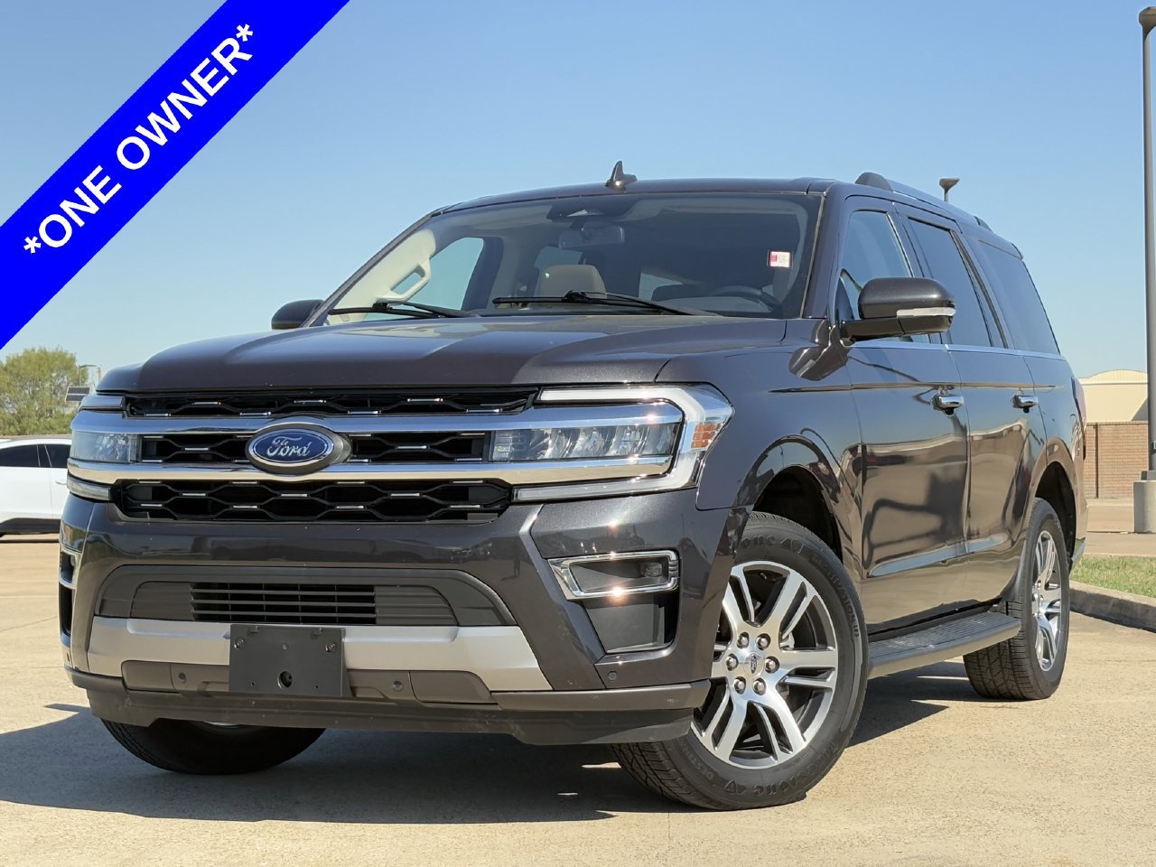 Certified 2024 Ford Expedition Limited RWD image 2