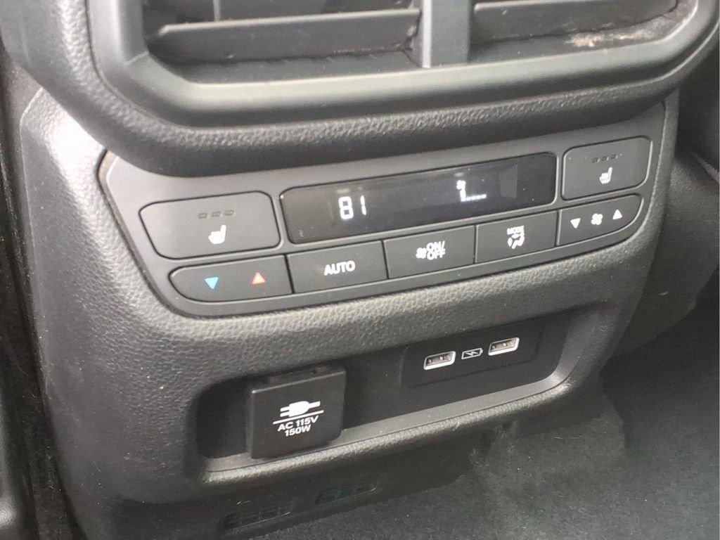 Used 2023 Honda Pilot Elite image 28
