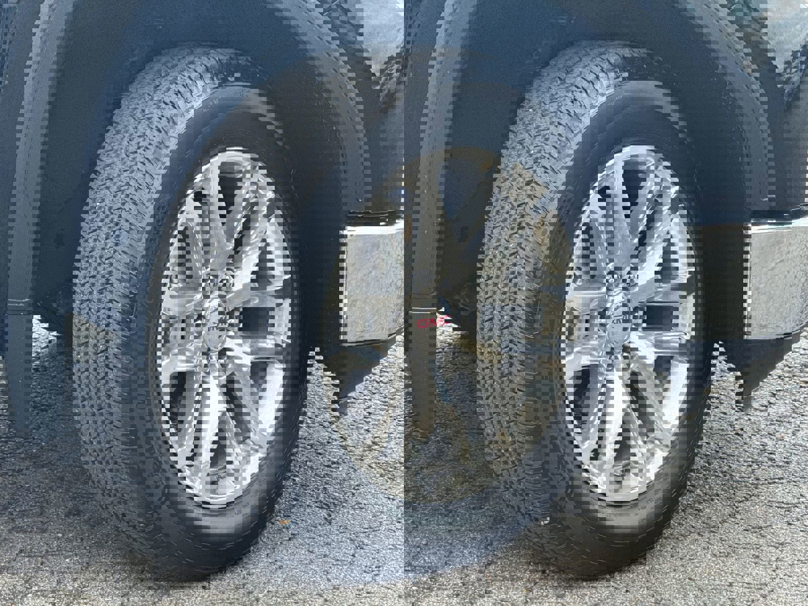 Used 2019 GMC Sierra 1500 SLT w/ SLT Premium Plus Package image 12