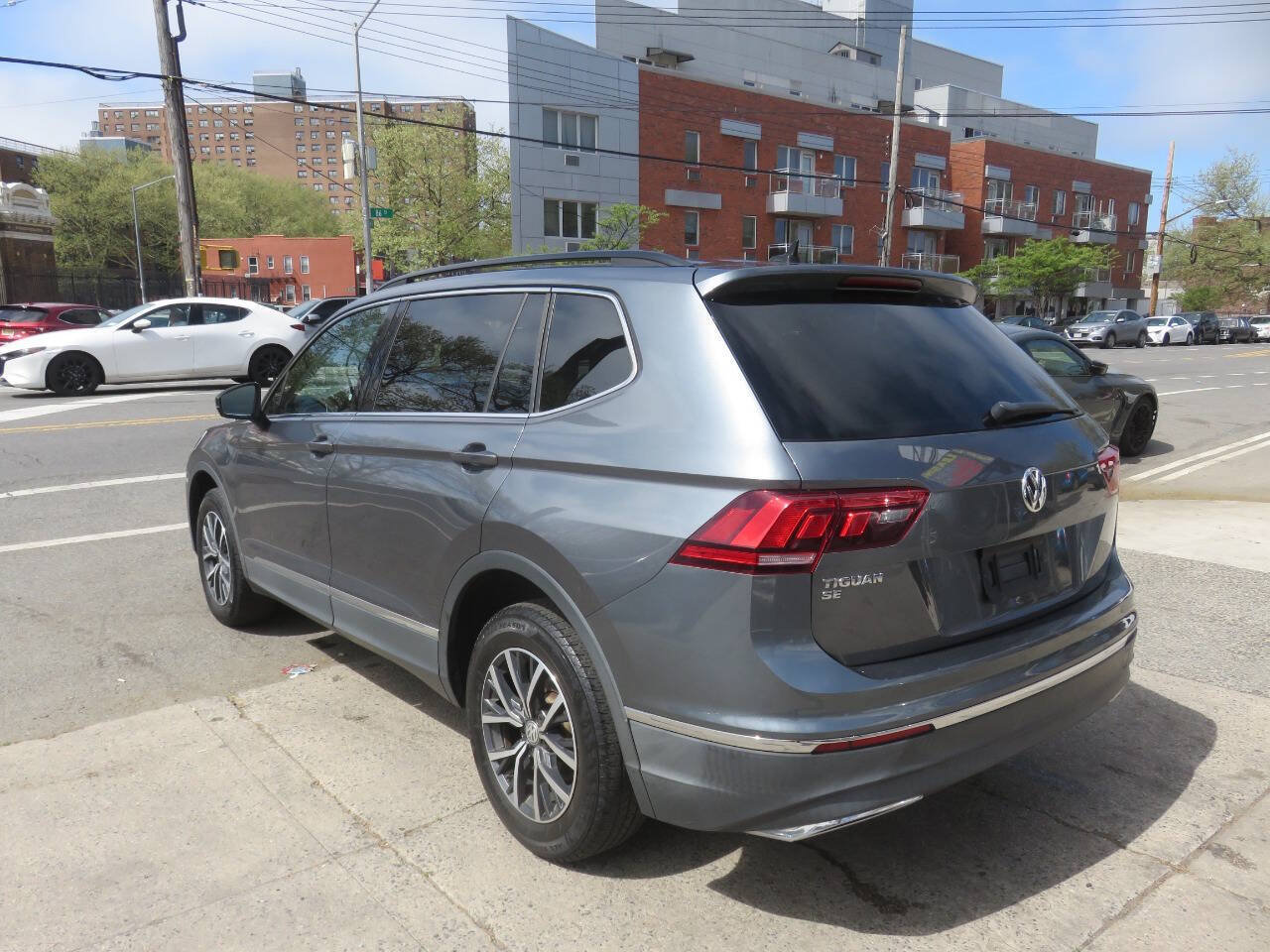 Used 2020 Volkswagen Tiguan S FWD image 5