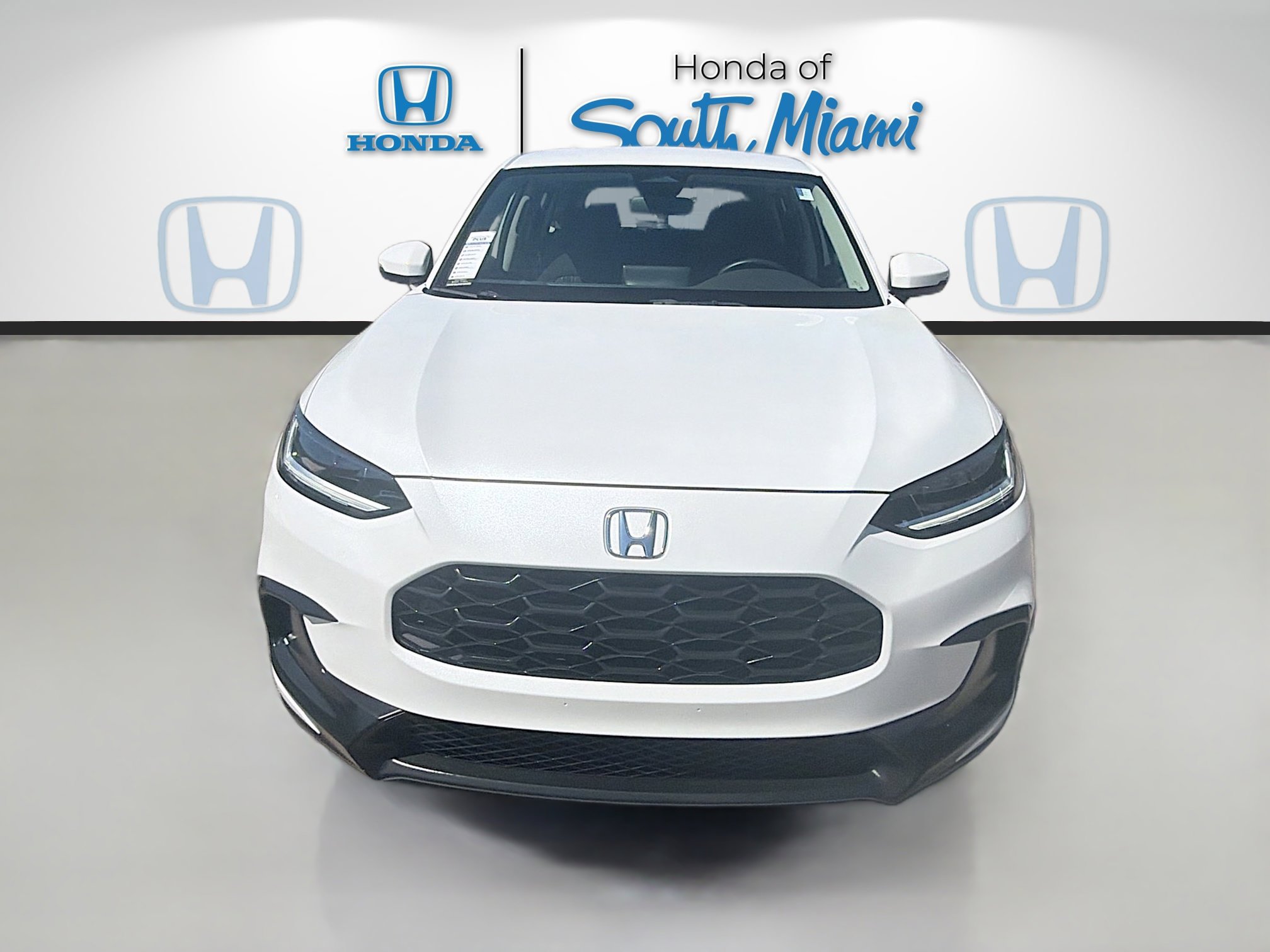 Certified 2024 Honda HR-V LX image 2