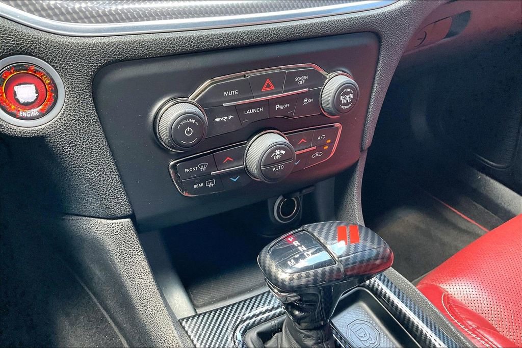 Used 2018 Dodge Charger SRT Hellcat w/ Harman/Kardon Audio Group RWD image 25