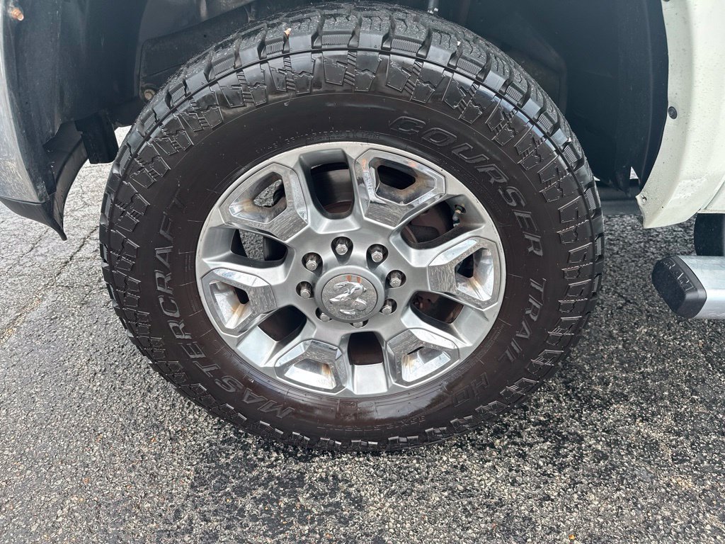Used 2017 RAM 2500 Limited AWD/4WD image 9