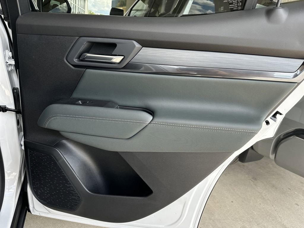New 2026 GMC Terrain AT4 w/ Technology Package II image 33