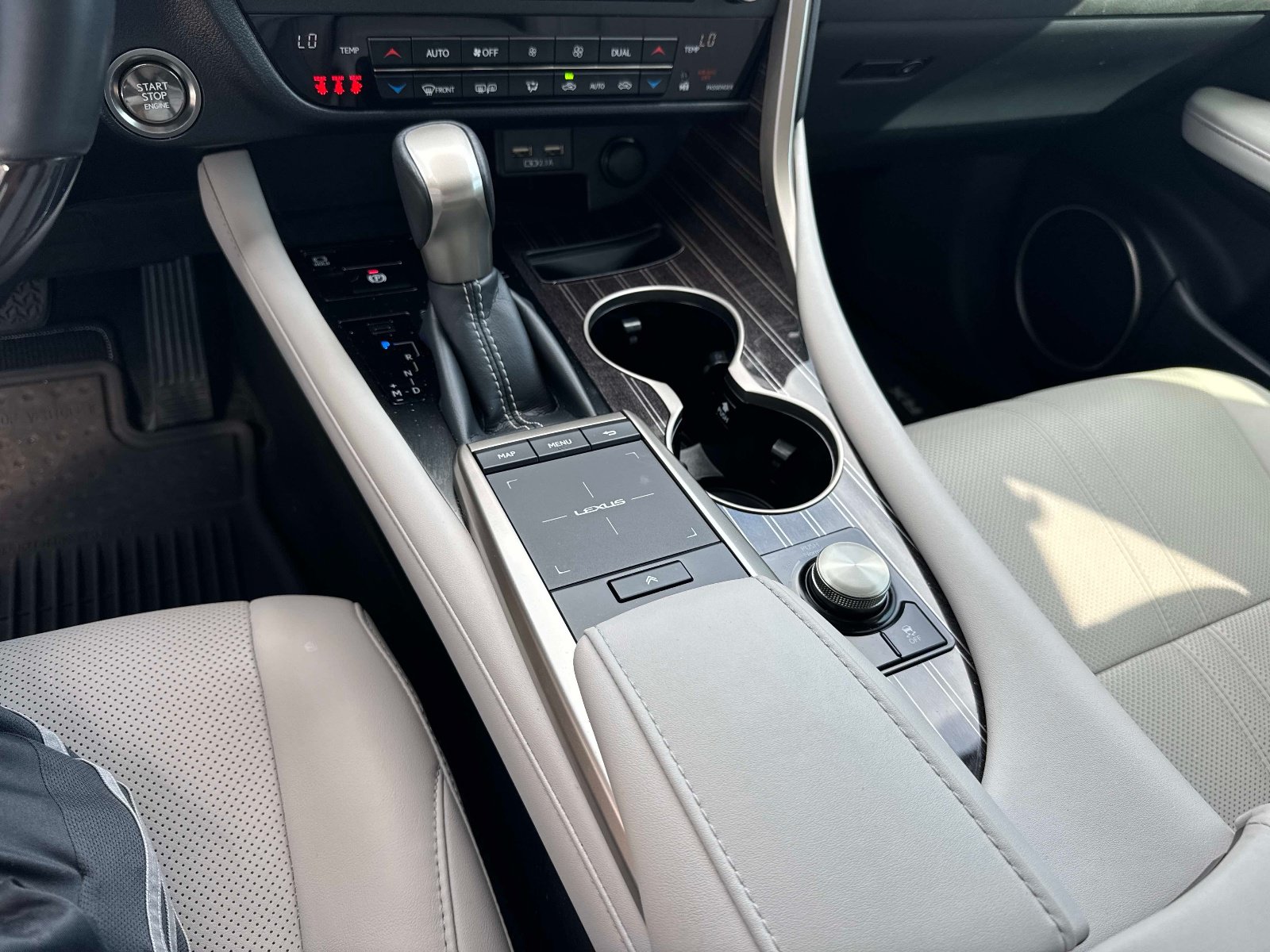 Certified 2021 Lexus RX 350 FWD w/ Luxury Package image 27