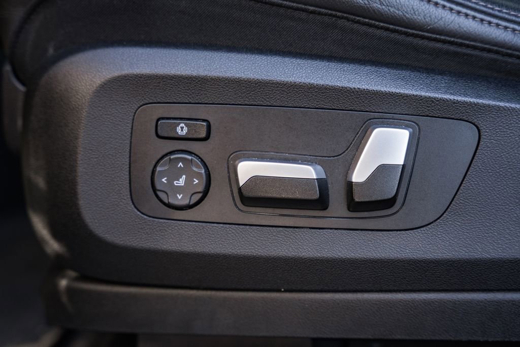 Used 2022 BMW X5 xDrive40i AWD/4WD image 35