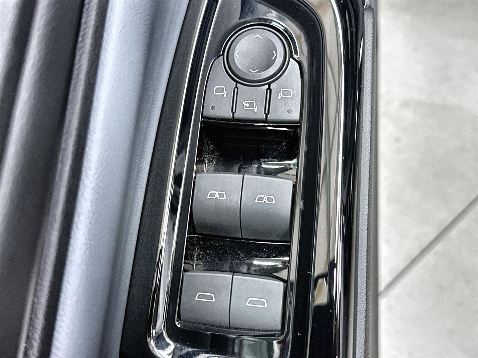 Used 2024 Honda Prologue Elite image 12