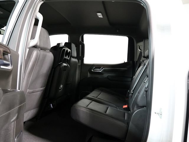 Used 2024 GMC Sierra 1500 SLT AWD/4WD image 16