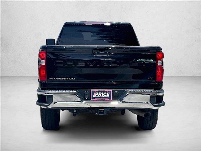 Used 2024 Chevrolet Silverado 2500 LT w/ Convenience Package AWD/4WD image 4