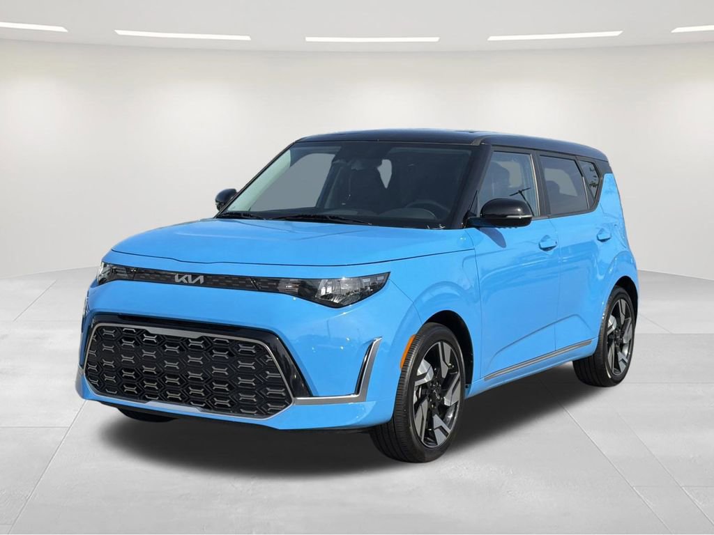Used 2024 Kia Soul GT-Line FWD image 1