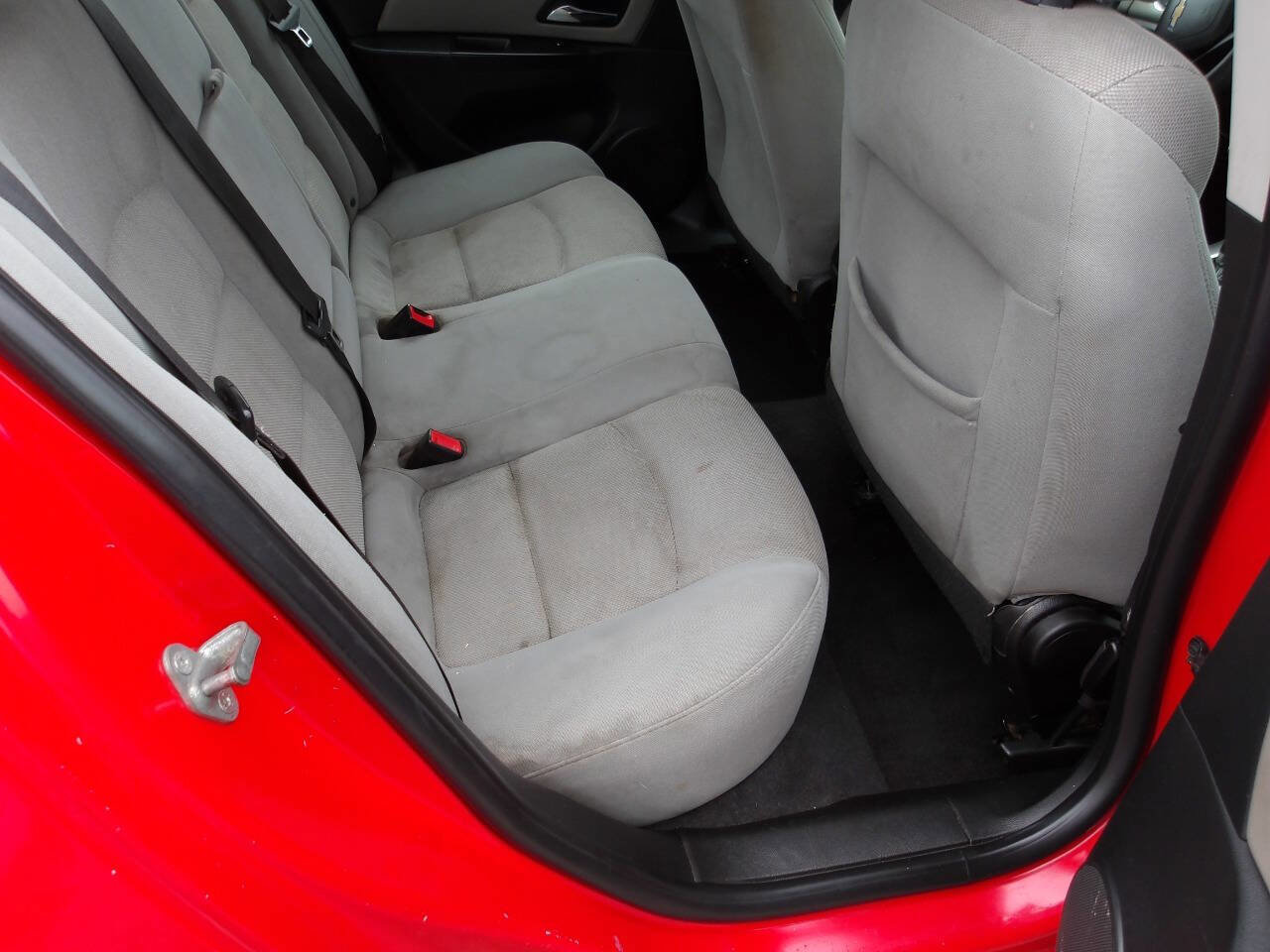 Used 2015 Chevrolet Cruze LT image 19