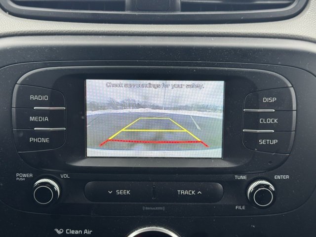 Used 2017 Kia Soul + image 19