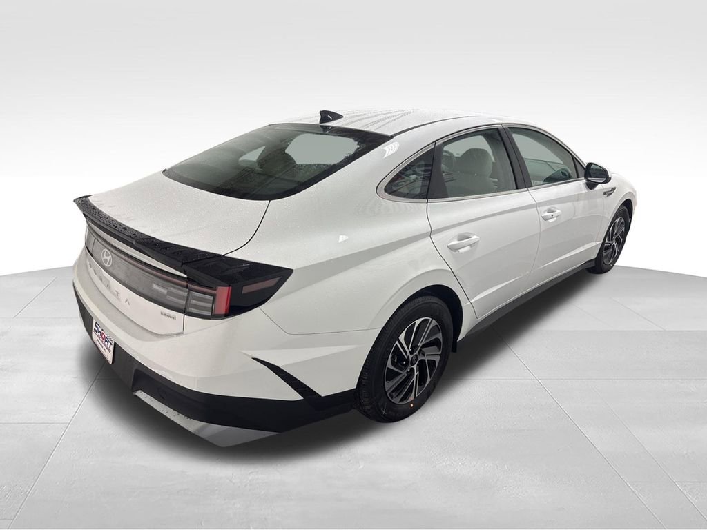 New 2026 Hyundai Sonata Blue FWD image 5