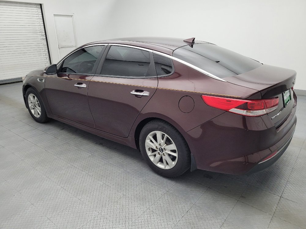 Used 2018 Kia Optima LX FWD image 3