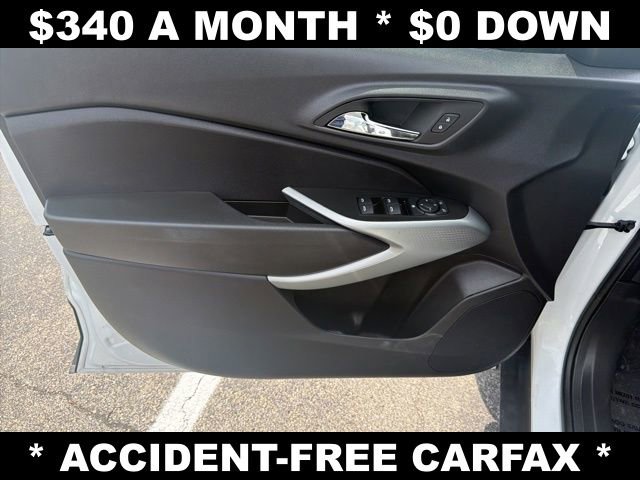 Used 2025 Chevrolet Trax RS w/ Driver Confidence Package FWD image 11