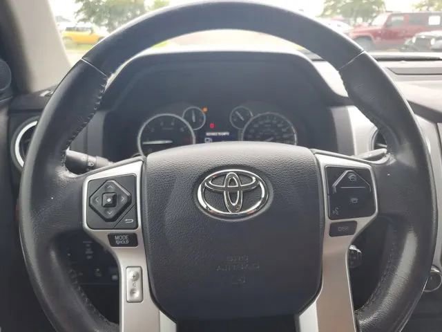 Used 2017 Toyota Tundra Limited image 23