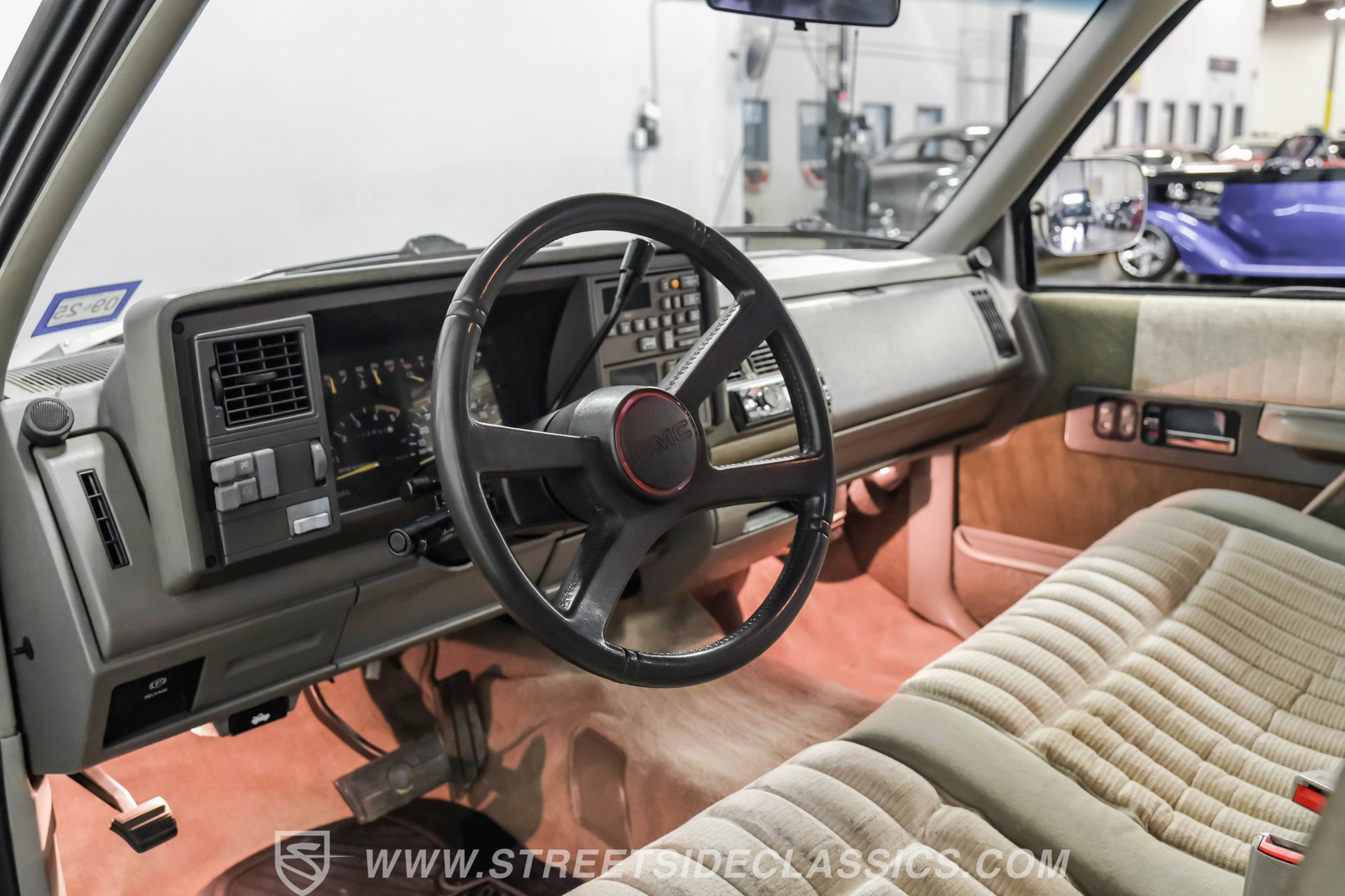 Used 1992 GMC Sierra 1500 SLE image 4