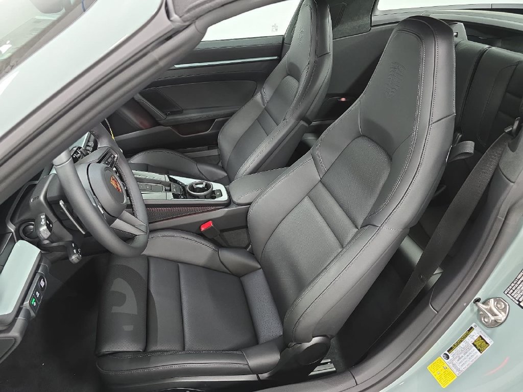 New 2027 Porsche 911 Targa 4S AWD/4WD image 5