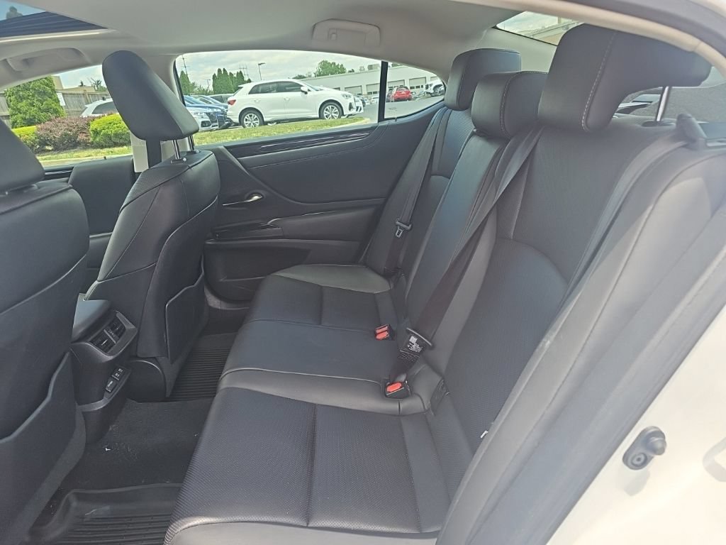 Used 2020 Lexus ES 350 w/ Premium Package FWD image 12