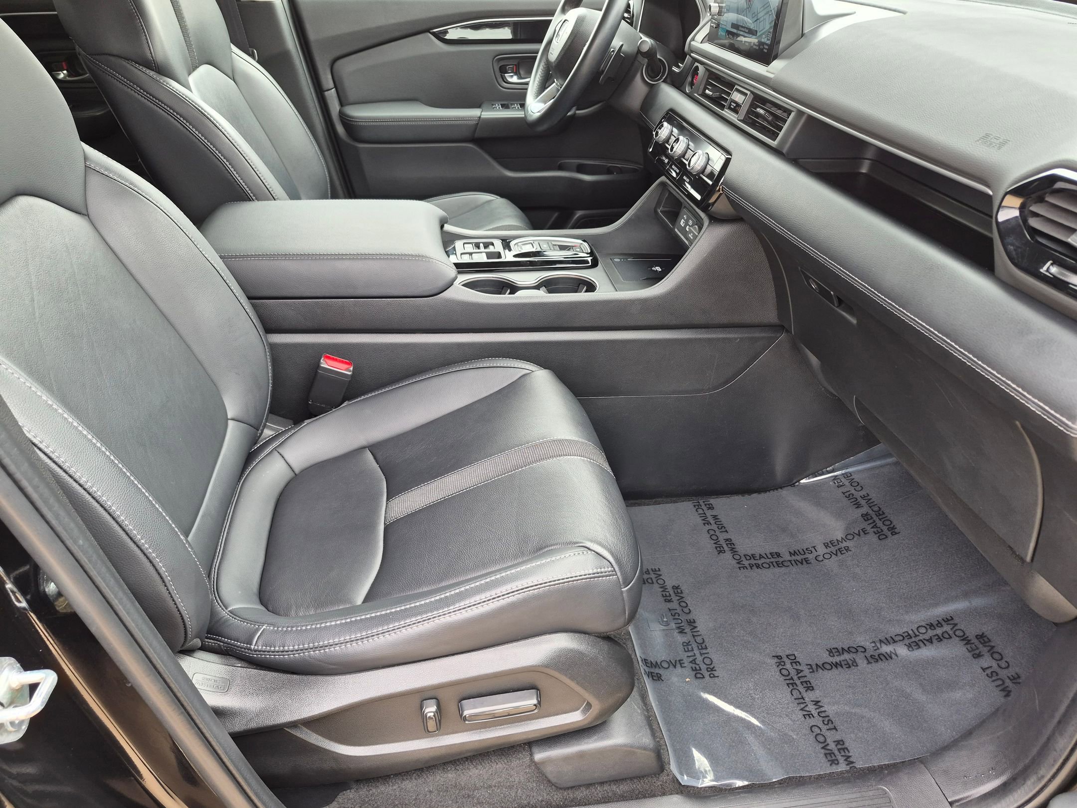 Certified 2023 Honda Pilot Touring image 31