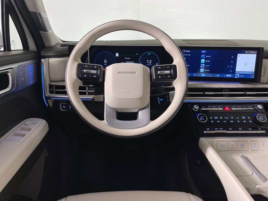 Certified 2025 Hyundai Santa Fe Calligraphy image 15