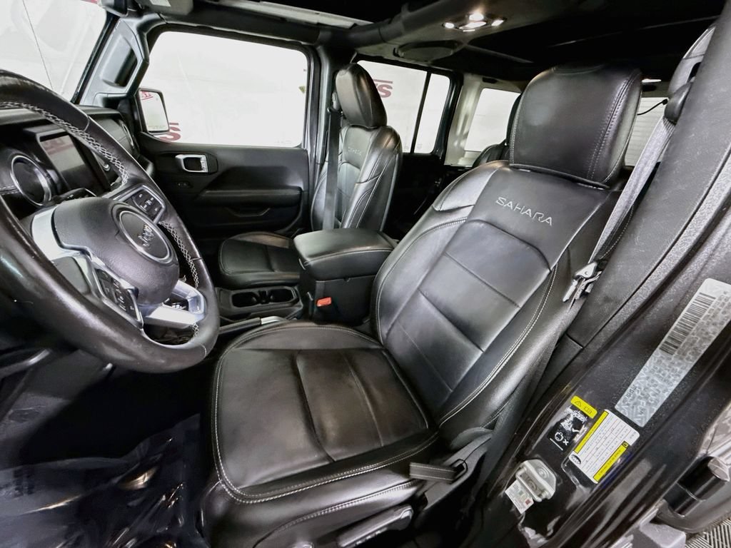 Used 2020 Jeep Wrangler Unlimited Sahara AWD/4WD image 26