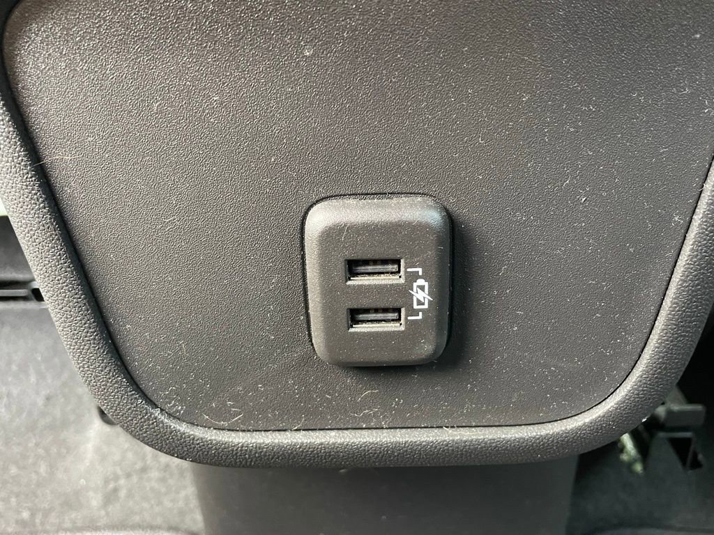 Used 2023 Chevrolet Equinox LS AWD/4WD image 21