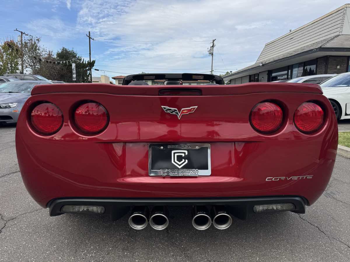 Used 2008 Chevrolet Corvette Convertible w/ Preferred Equipment Group RWD image 9