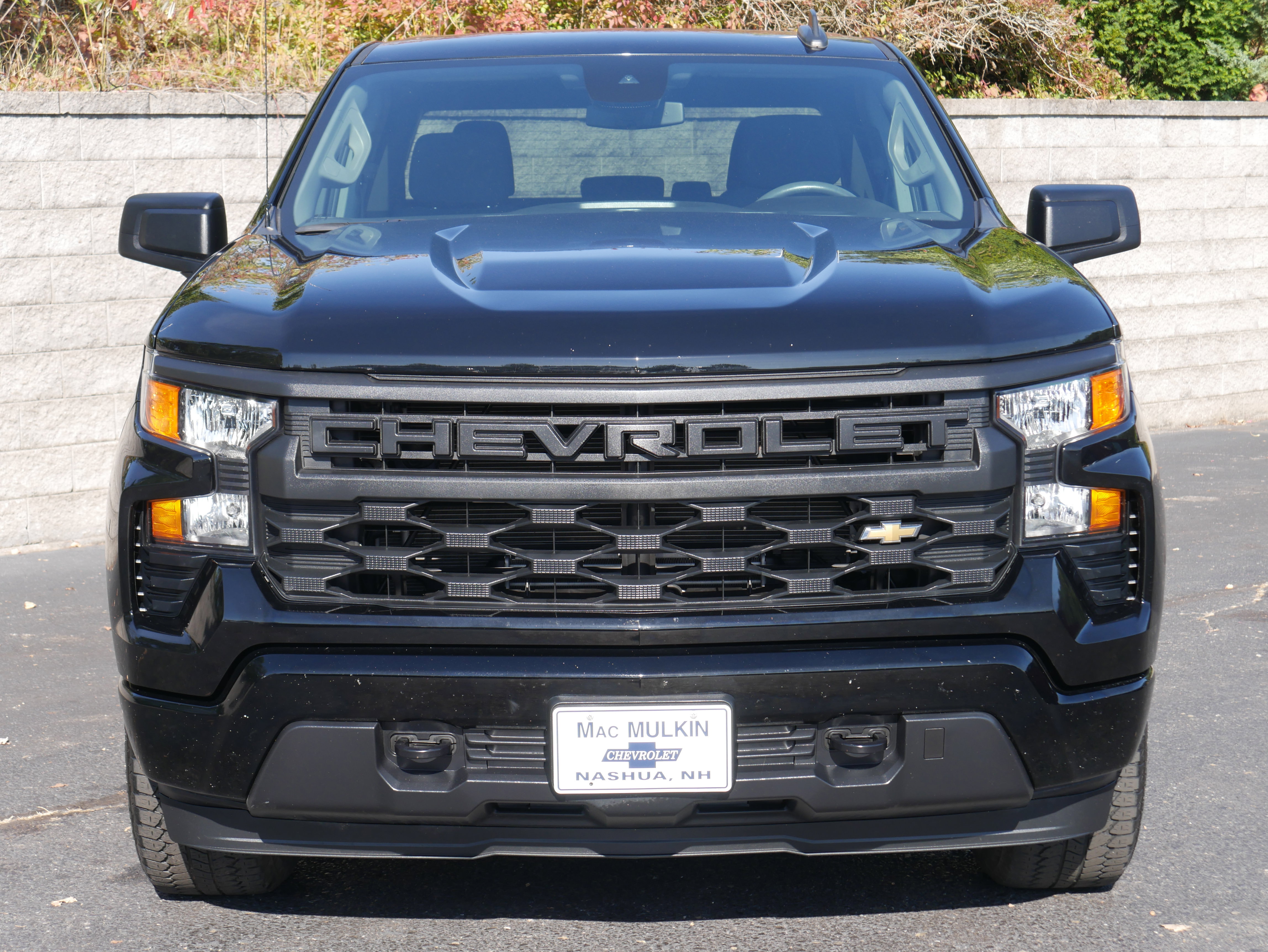 Certified 2023 Chevrolet Silverado 1500 Custom image 2