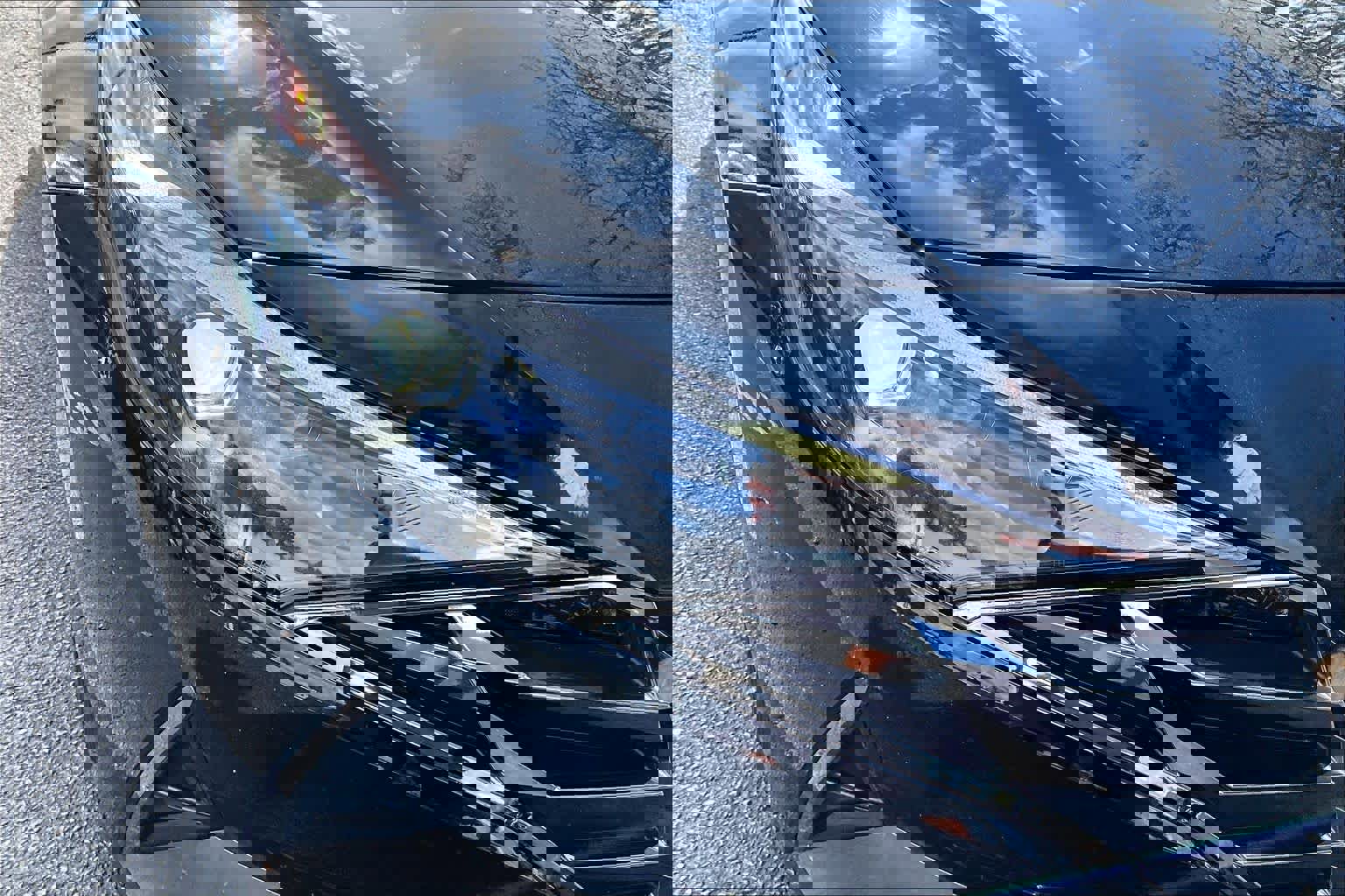 Used 2022 Hyundai Elantra Limited w/ Preferred Accessory Package image 28