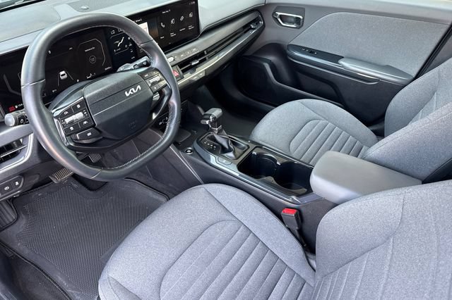 Certified 2025 Kia K4 EX FWD image 12