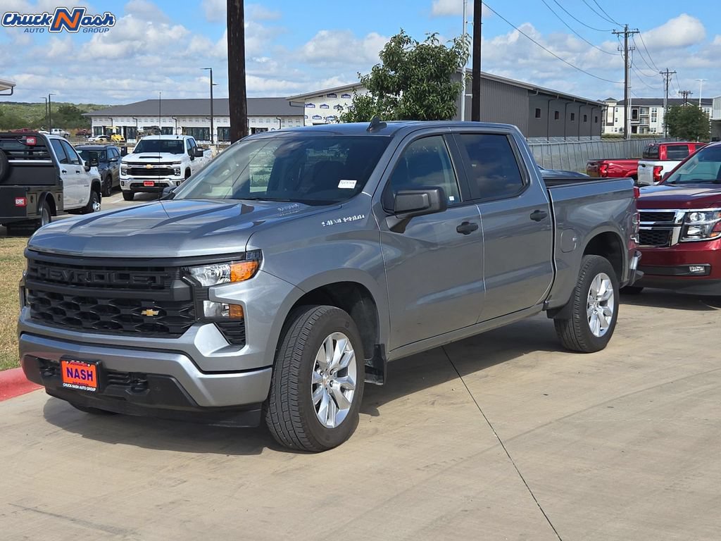 Certified 2025 Chevrolet Silverado 1500 Custom RWD image 2