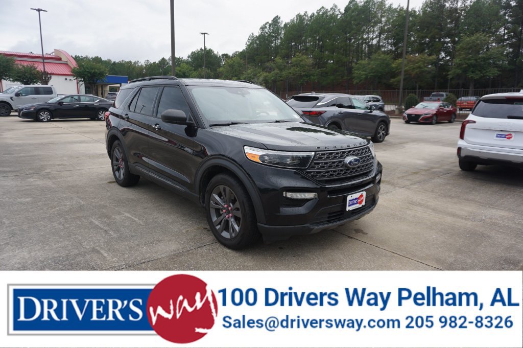 Used 2021 Ford Explorer XLT w/ Equipment Group 202A RWD image 1