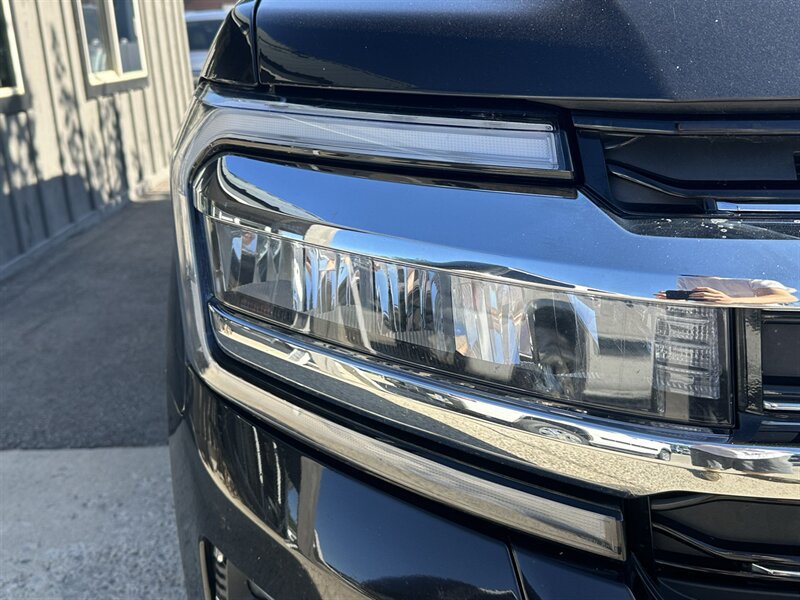Used 2024 Ford Expedition Max Limited AWD/4WD image 38