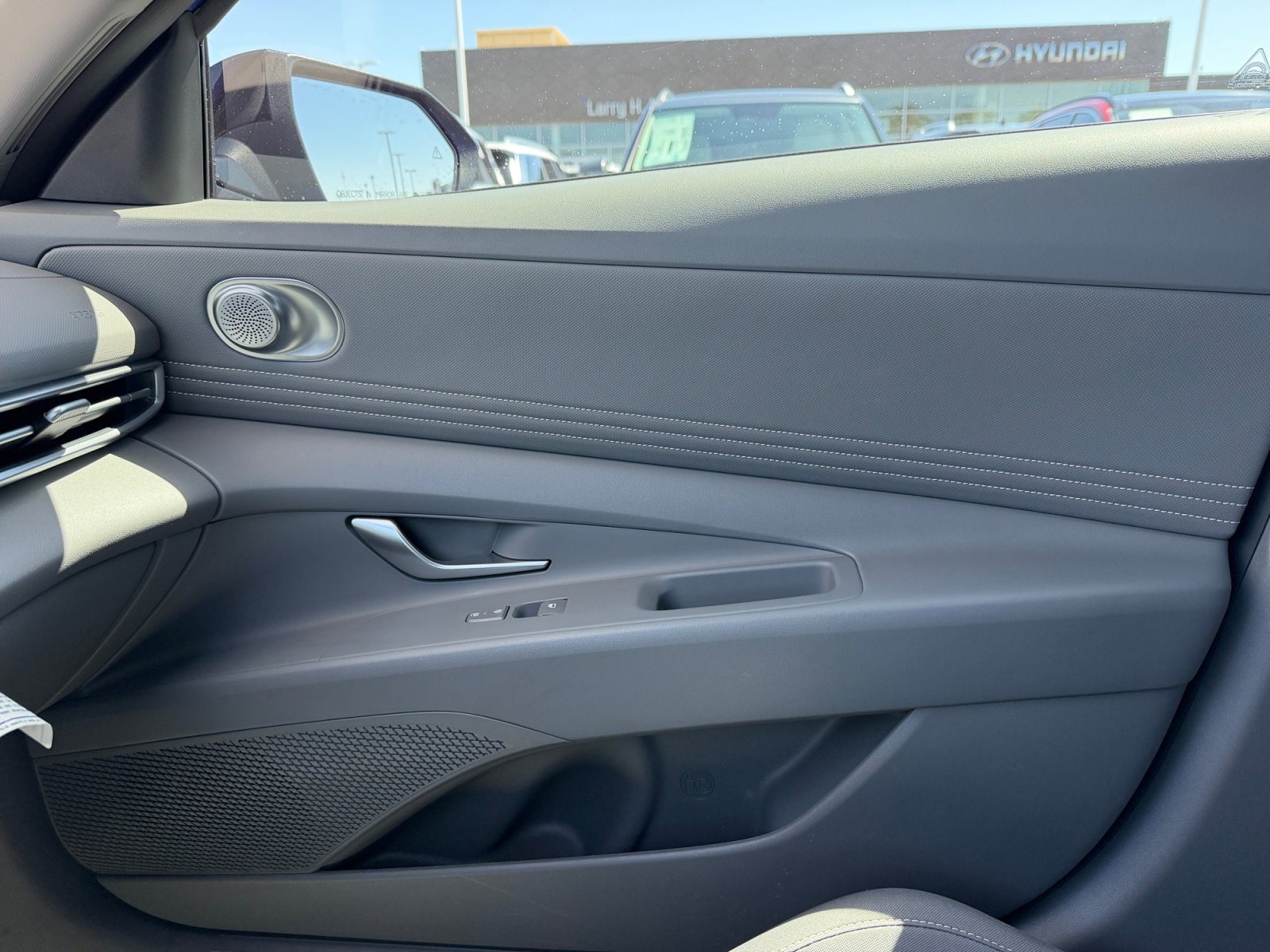 Certified 2025 Hyundai Elantra Sport FWD image 16