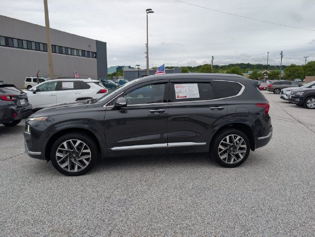 Used 2023 Hyundai Santa Fe Calligraphy w/ Winter Weather Package AWD/4WD image 2
