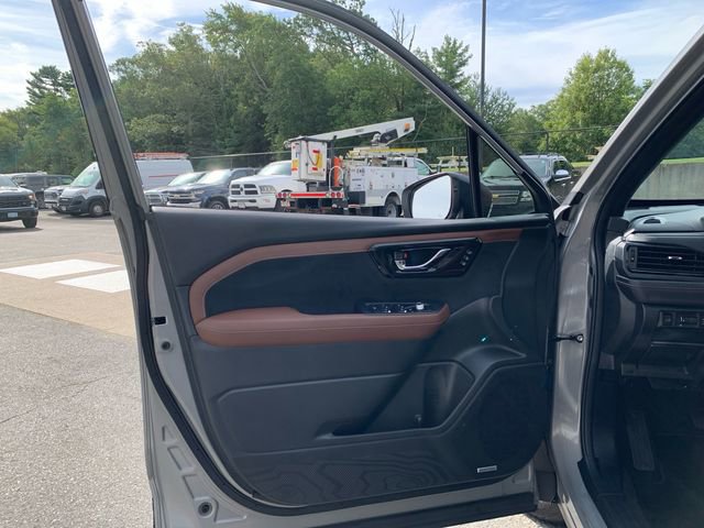 Certified 2025 Subaru Forester Touring image 25